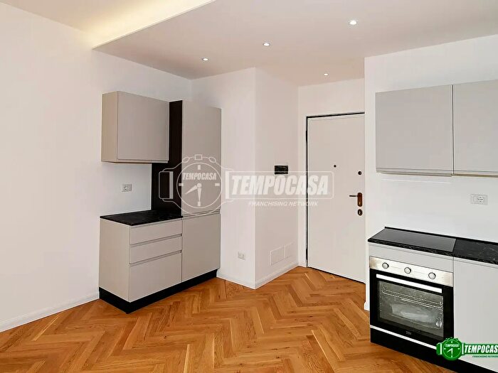 Appartamento bilocale in vendita in Milano