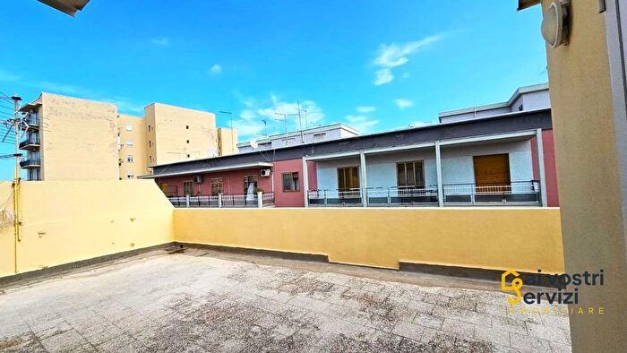 Appartamento trilocale in vendita in Borgata, Siracusa