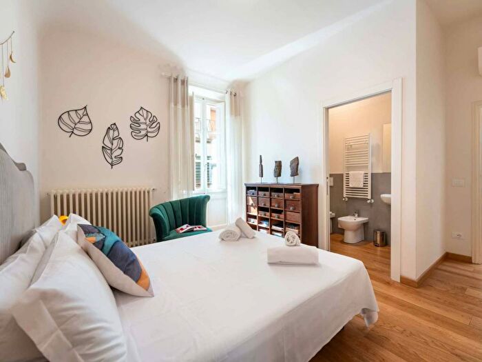 Appartamento trilocale in affitto in Via dei Benci, Santa Croce, Firenze