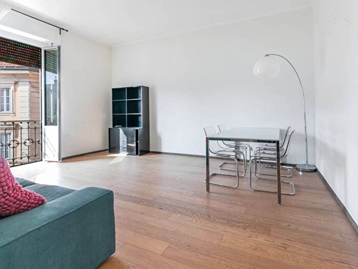 Appartamento bilocale in affitto in Via Paolo Lomazzo, Paolo Sarpi, Milano