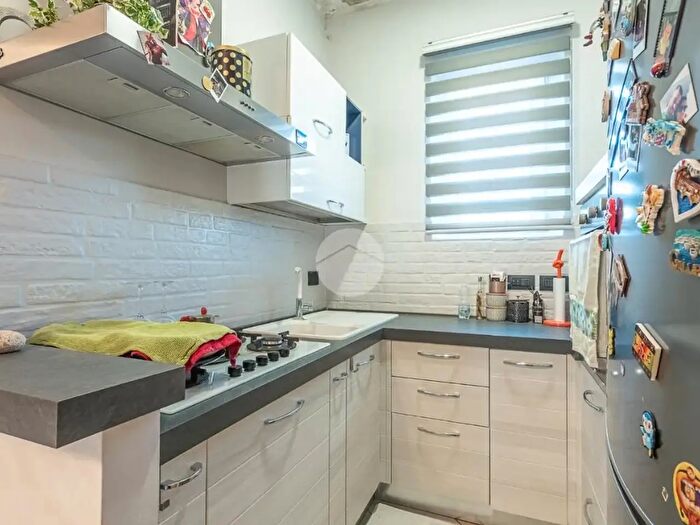 Appartamento trilocale in vendita in Via Trento, Grugliasco