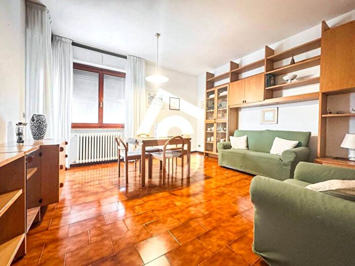 Appartamento con 5 locali in affitto in Giardini Fausto Coppi, Jesi