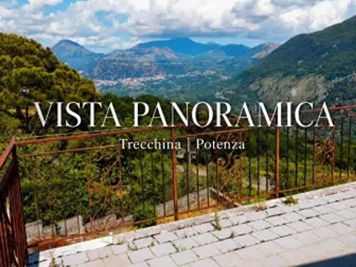 Casa con 6 locali in vendita in Via Valle, Trecchina