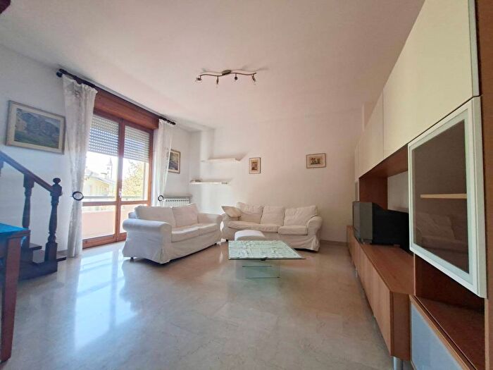 Appartamento quadrilocale in affitto in Via Enrico Millo, Farnesiana, Piacenza
