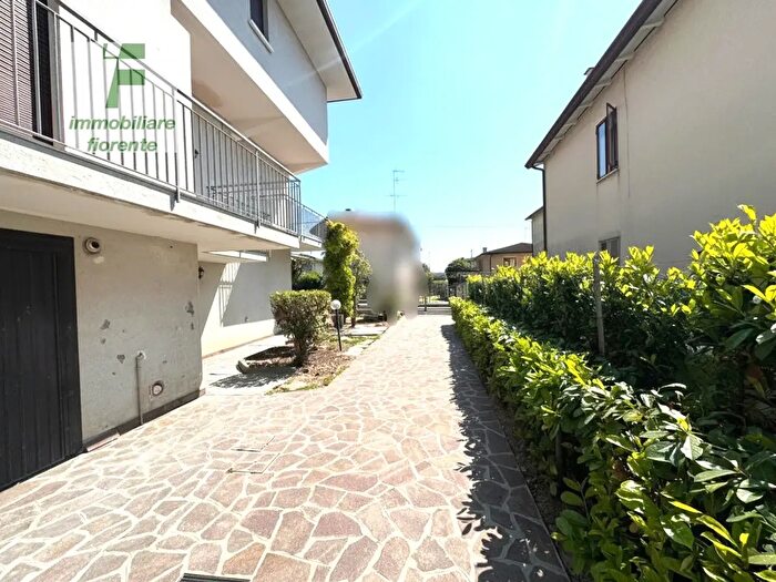 Casa con 5 locali in vendita in Via Gramsci, Cadoneghe