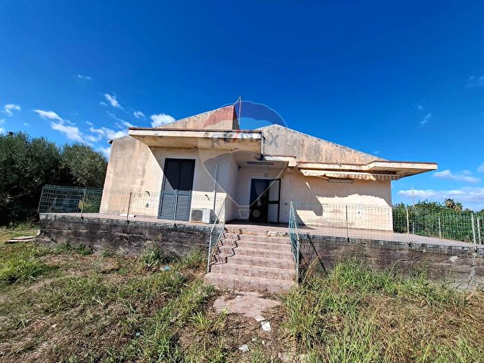 Casa trilocale in vendita in Contrada Margi, Augusta