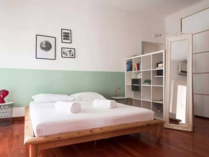 Appartamento bilocale in affitto in Corso di Porta Ticinese, Ticinese, Milano