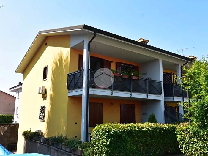 Appartamento trilocale in vendita in Via l Canonica, Castiglione Delle Stiviere