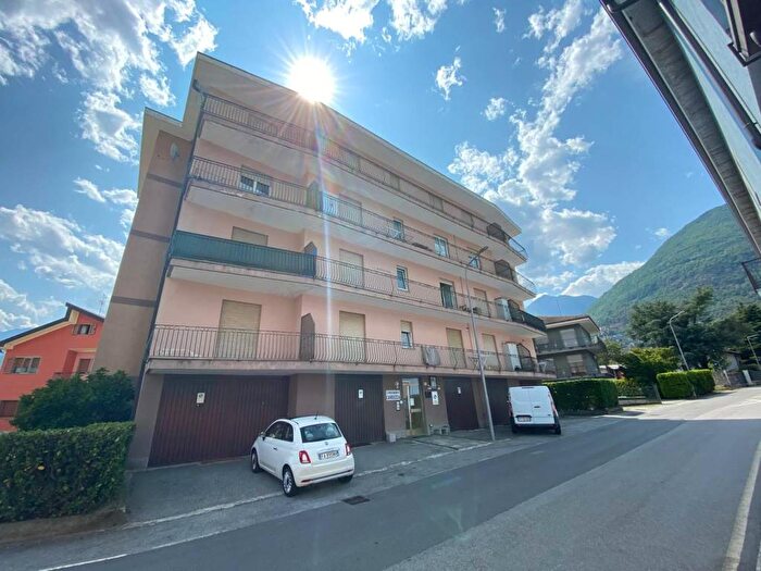 Appartamento bilocale in affitto in Via Cardezza, Villadossola