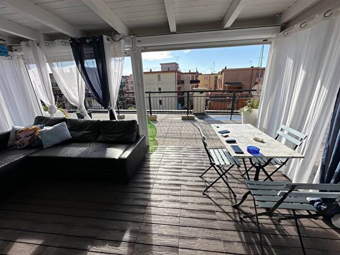 Appartamento monolocale in affitto in Via Francia, Spotorno