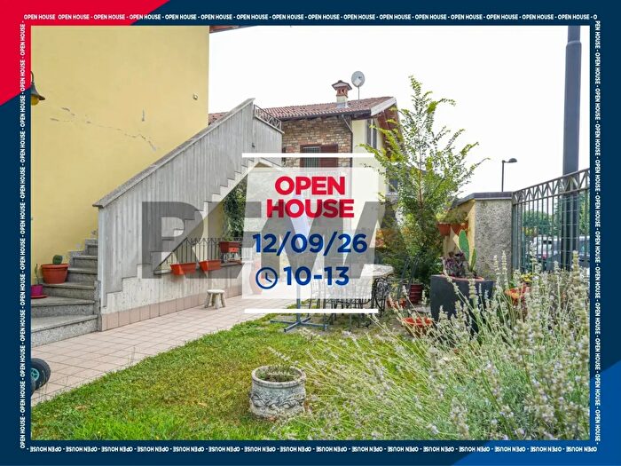 Appartamento trilocale in vendita in Dogana Vecchia, Madone