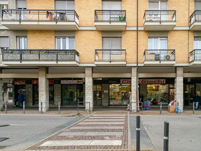 Appartamento trilocale in affitto in Via Luigi Cibrario, Cirie