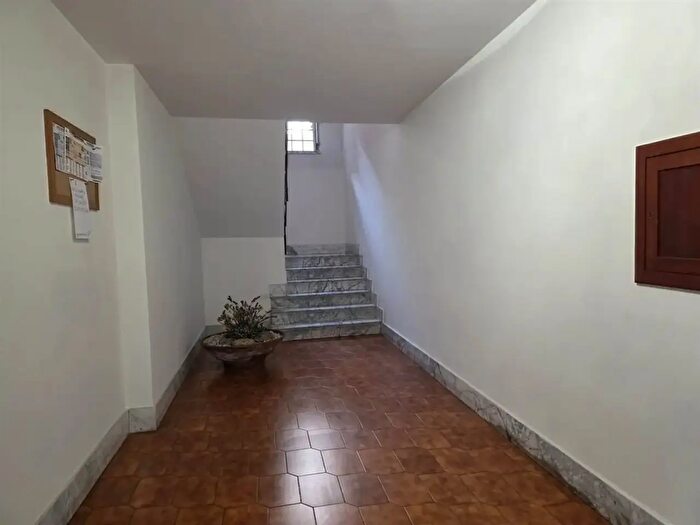 Appartamento trilocale in vendita in Via Emanuele Cutore, Gravina Di Catania