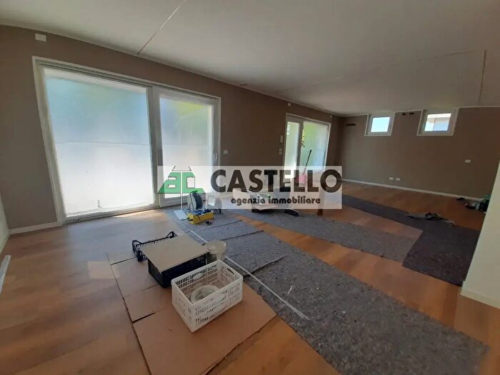 Casa con 6 locali in vendita in Via Palazzina, Campodoro