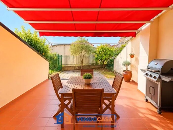 Casa con 6 locali in vendita in Via degli Alpini, Loano
