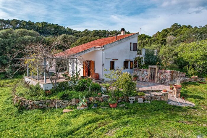 Casa in vendita in Carloforte Sud Sardegna Sardegna Italia, Carloforte