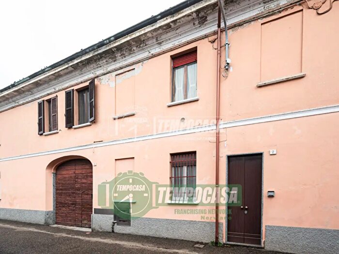 Appartamento bilocale in vendita in Via Pellico, Nerviano