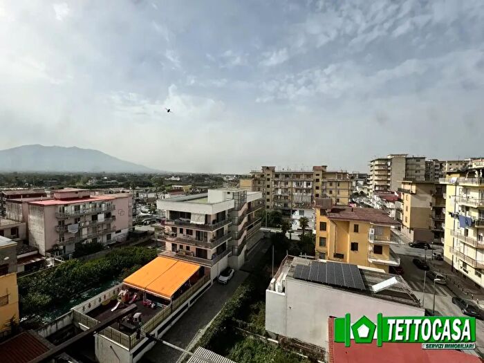 Appartamento trilocale in vendita in Marigliano