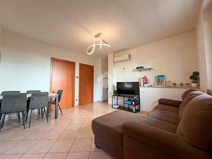Appartamento bilocale in vendita in Via Santi Faustino E Giovita, Offlaga
