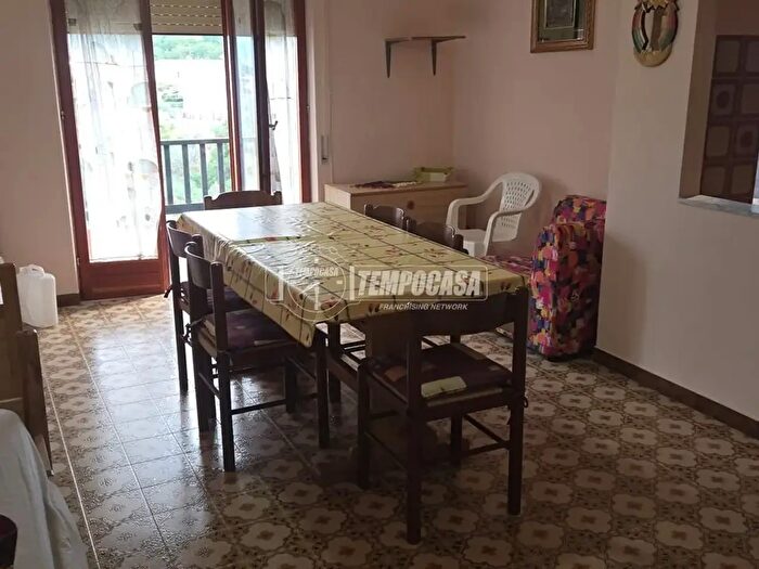 Appartamento bilocale in affitto in Loc Botterio, Montauro