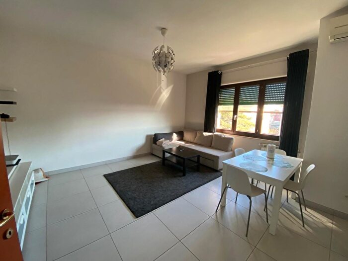 Appartamento quadrilocale in vendita in Pza Eroi di Fiesole Pontedera, Pontedera