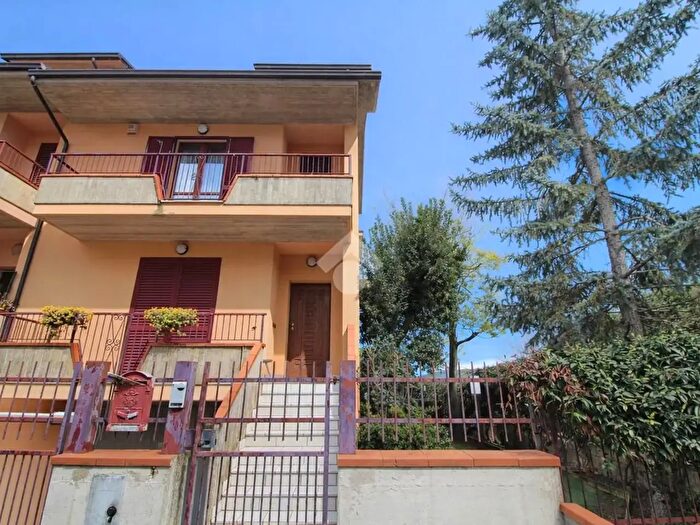 Casa quadrilocale in vendita in Via K Marx, Mosciano SantAngelo