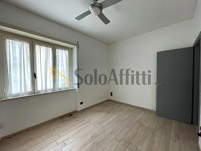 Appartamento trilocale in affitto in Via Benedetto Cariteo, Napoli