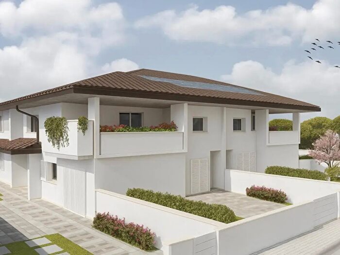 Appartamento con 5 locali in vendita in Ponsacco