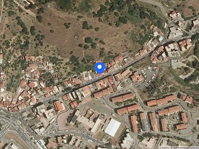 Appartamento quadrilocale in vendita in Frazione Villaggio Camaro Inferiore Quartiere III Via Comunale, Messina