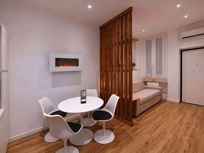 Appartamento monolocale in affitto in Via Siro Capsoni, Milano