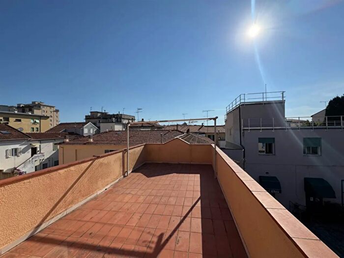 Appartamento quadrilocale in vendita in Via Gori, Cecina