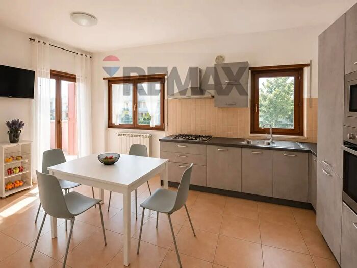 Appartamento trilocale in vendita in Viale Giacomo Mancini, Cosenza