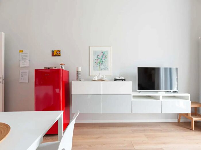Appartamento monolocale in affitto in Via Plinio, Milano