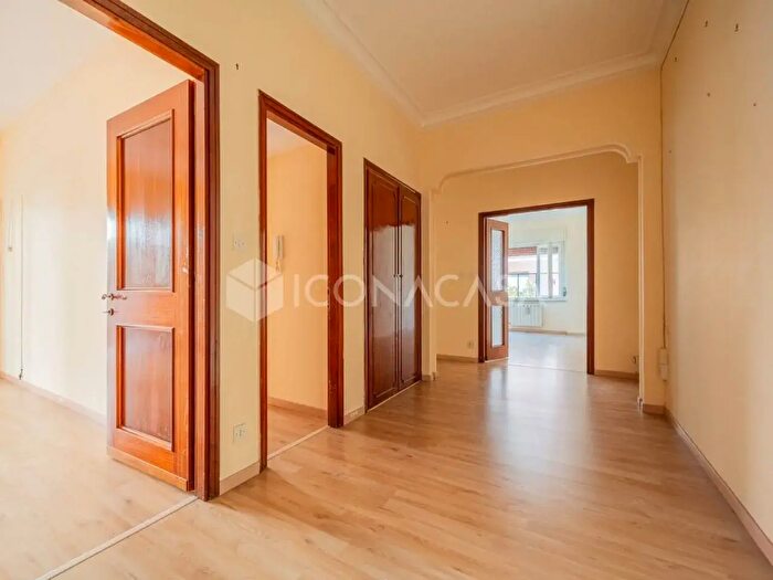 Appartamento quadrilocale in vendita in Viale del Lavoro, Ciampino