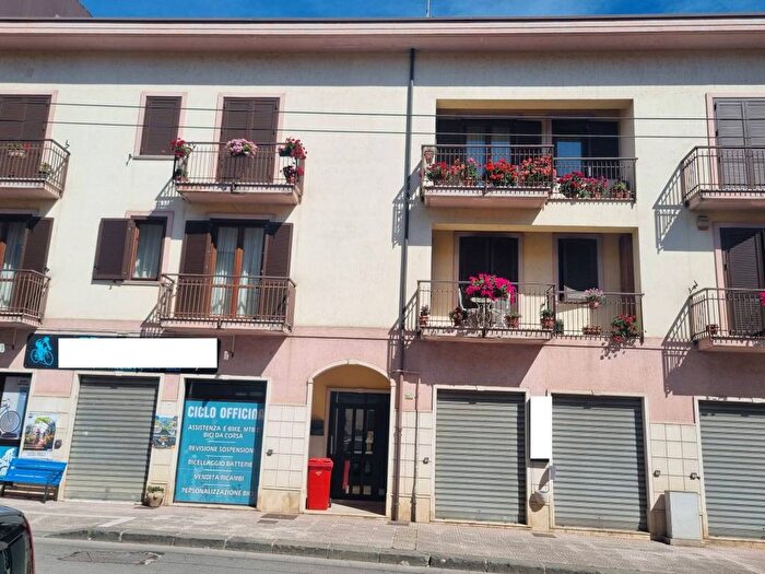 Casa trilocale in affitto in Via Francesco Tedesco, A Annarumma A Gasperi F Tedesco, Avellino