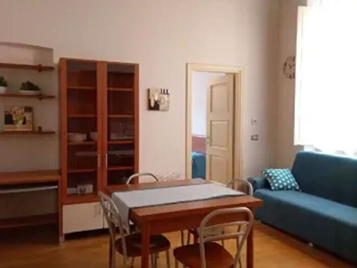 Appartamento bilocale in affitto in Via Giolitti, Torino