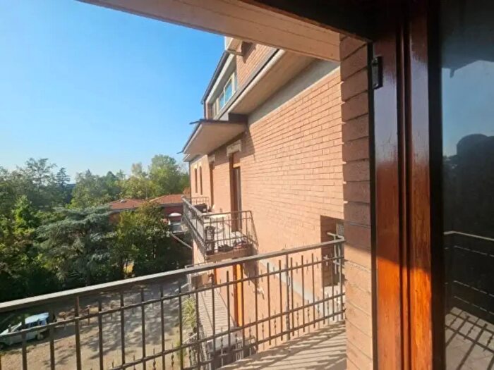 Appartamento con 5 locali in vendita in Via Nicola Pisano, Modena