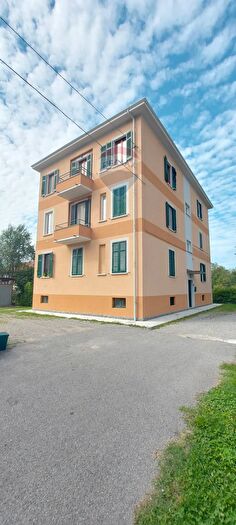 Appartamento bilocale in vendita in Via Motti, Gemonio