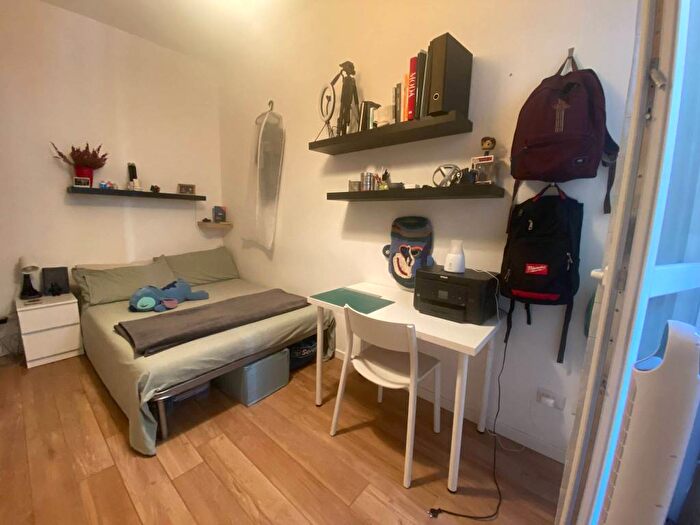 Appartamento bilocale in affitto in Via Bonaventura Zumbini, Barona, Milano