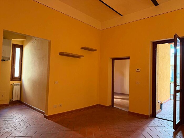 Appartamento bilocale in affitto in Piazza Sant'Agostino, Centro Storico Duomo, Prato