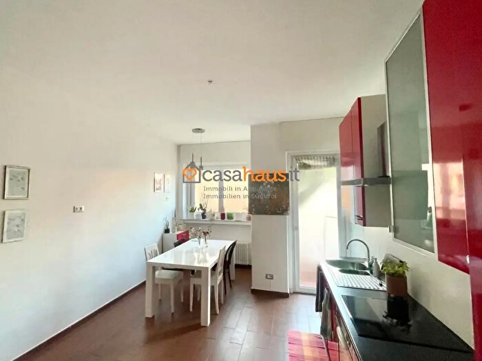 Appartamento con 5 locali in vendita in Bolzano