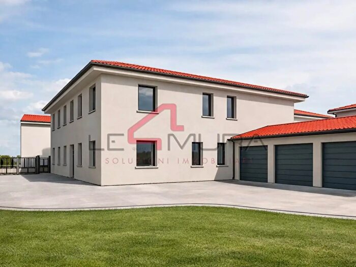 Appartamento trilocale in vendita in Nogara