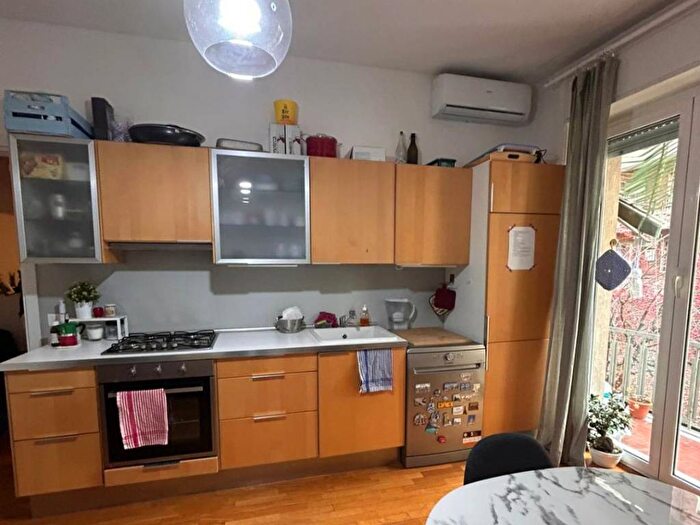 Appartamento bilocale in affitto in Via dei Fiordalisi, Lorenteggio, Milano