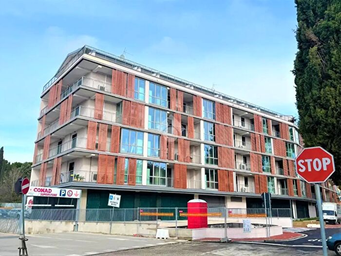 Appartamento trilocale in vendita in Via Adriatica, Perugia