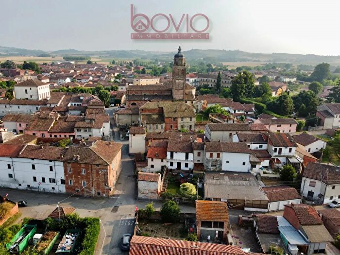 Casa con 7 locali in vendita in Via Corinna Ricaldone, Mirabello Monferrato