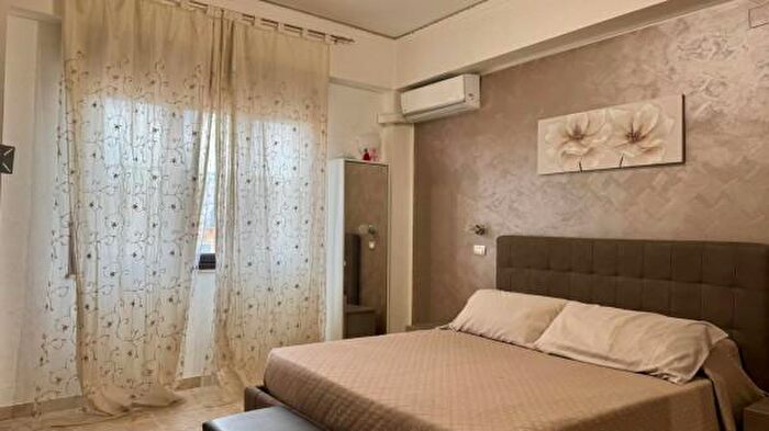 Appartamento trilocale in vendita in Via Marco Polo, Messina