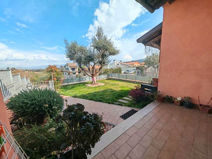 Casa quadrilocale in affitto in Via delle Cisternole, Frascati