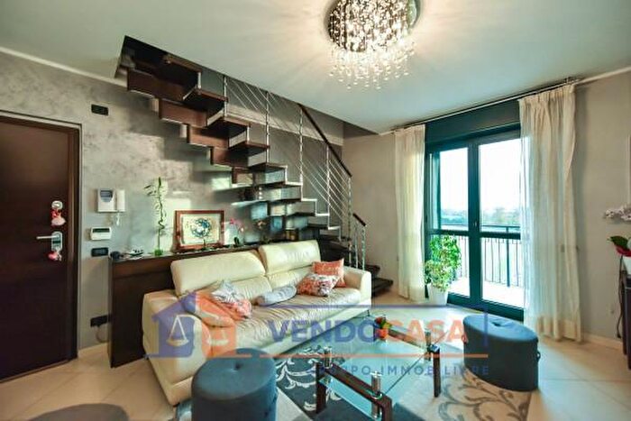 Appartamento trilocale in vendita in Strada Genova, Moncalieri