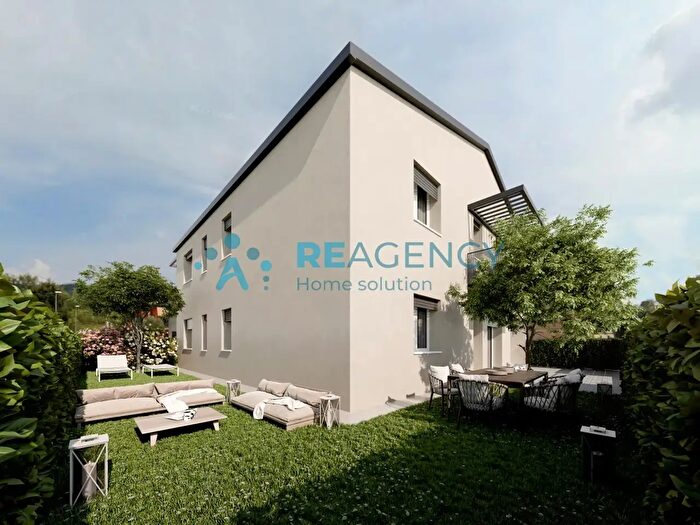 Appartamento quadrilocale in vendita in Via Divisione Tridentina, Trissino