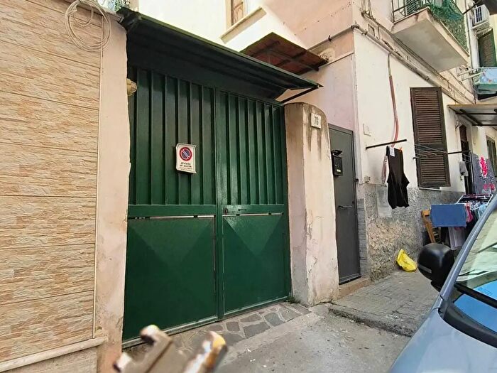 Appartamento bilocale in vendita in Napoli